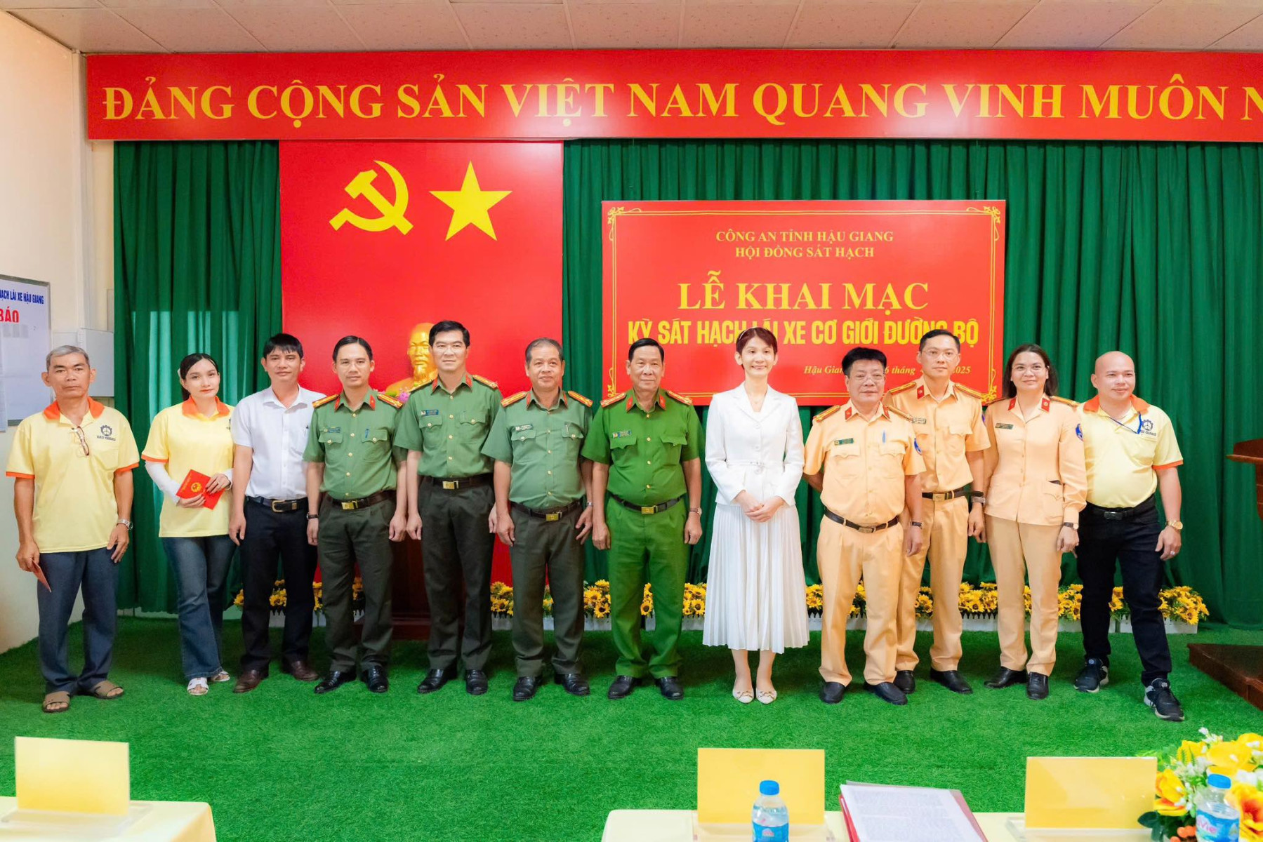 //truonglaihaugiang.com/files/images/5.jpg?v=1.0