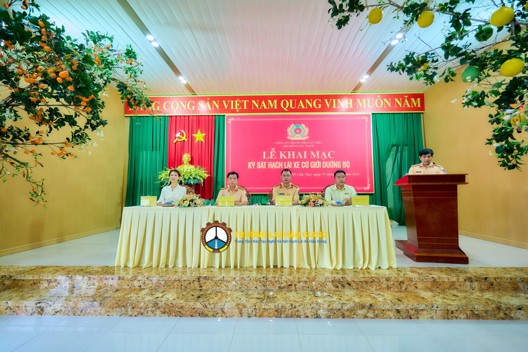 //truonglaihaugiang.com/files/images/HDSH%2004.2026.jpg?v=1.0